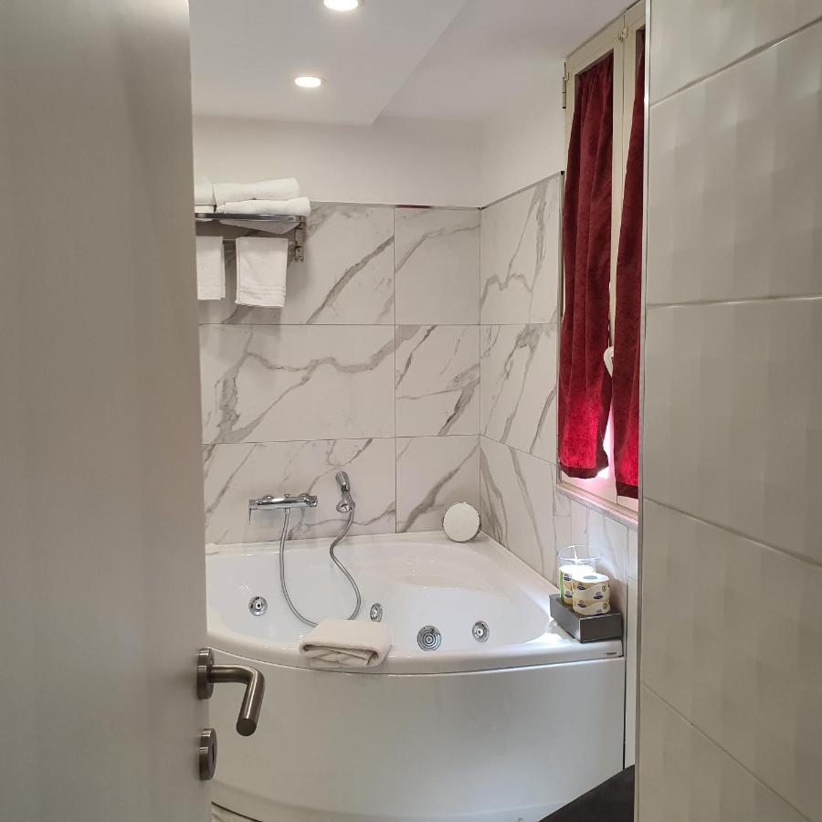 Luxury 2.0 Bed and Breakfast Napels Buitenkant foto