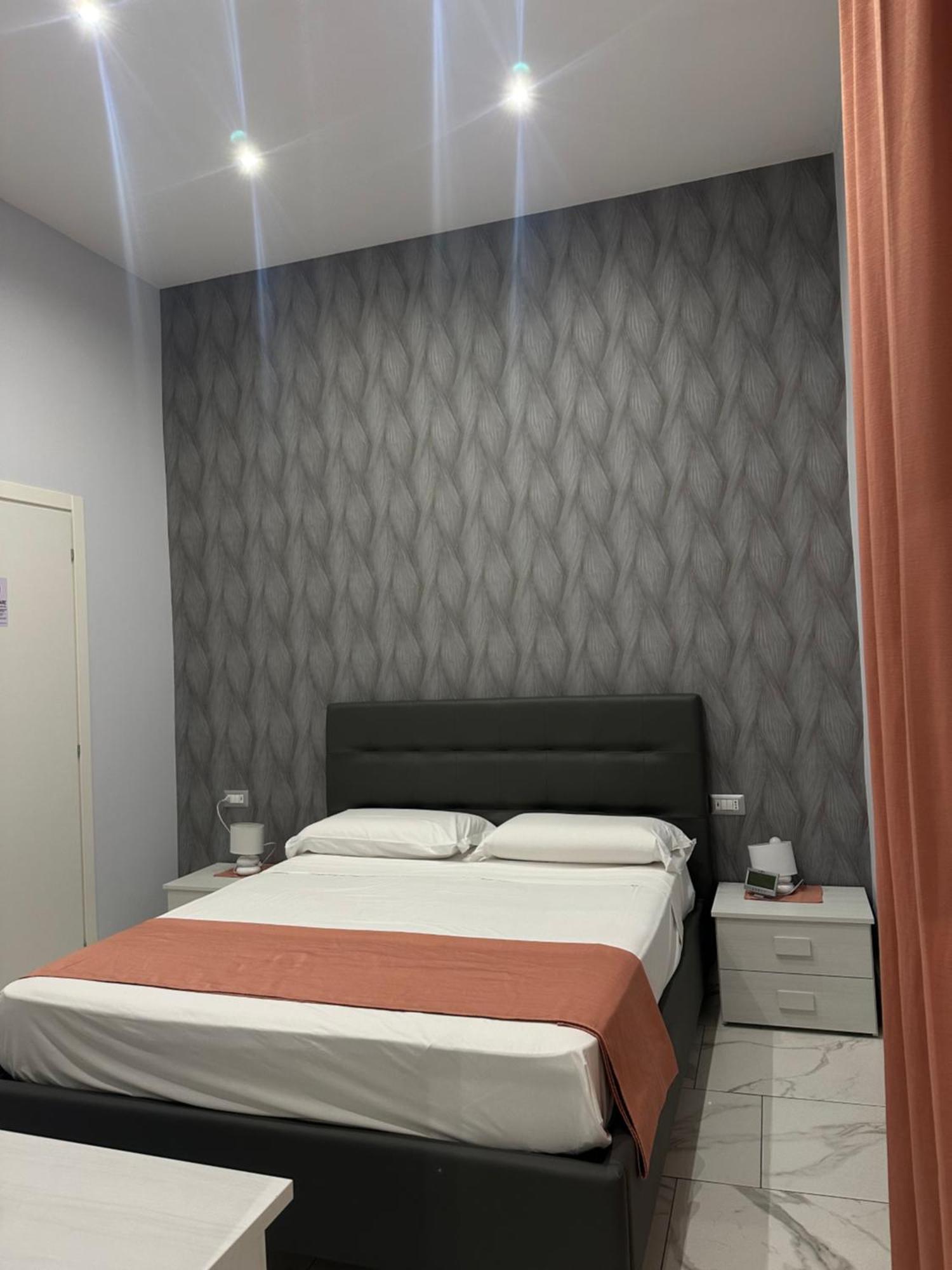 Luxury 2.0 Bed and Breakfast Napels Buitenkant foto